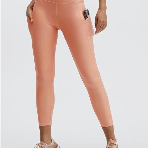 Fabletics Iridescent Luxe Legging - Picture 3 of 5